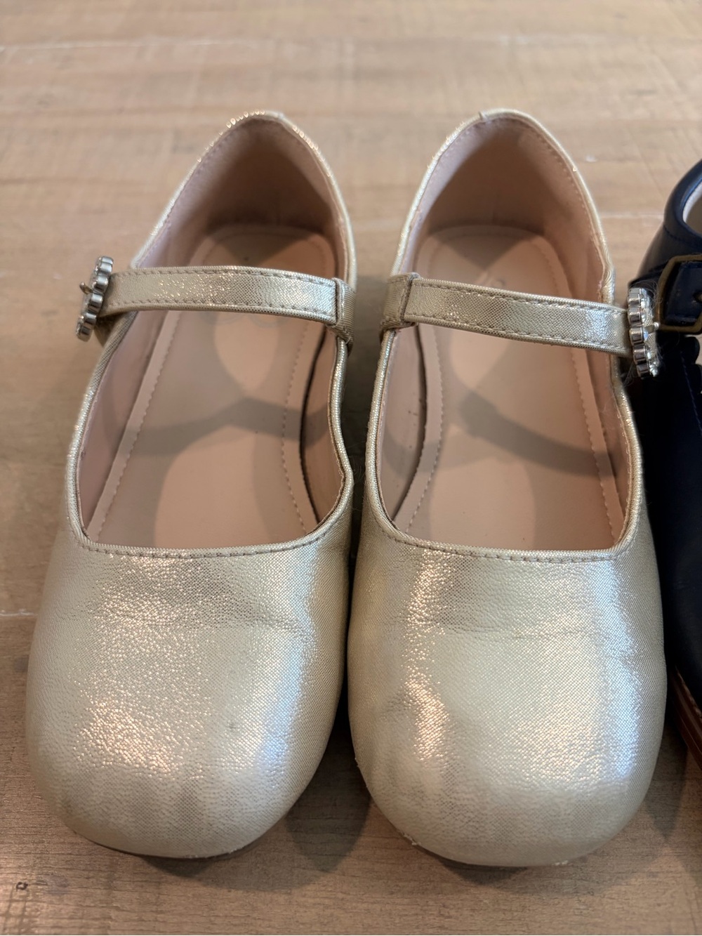 Girls size 1 Mary Janes bundle - Picture 3 of 9